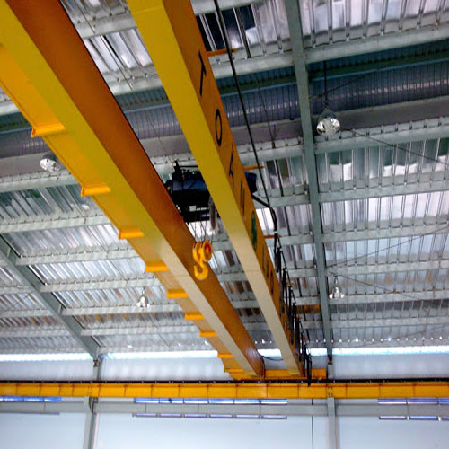 Mách bạn 2 loại cầu trục được ưa chuộng sử dụng trong các nhà xưởng hiện nay Mách bạn 2 loại cầu trục được ưa chuộng sử dụng trong các nhà xưởng hiện nay