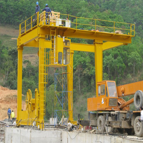 Cổng trục ch&acirc;n d&ecirc;: Thiết bị hữu &iacute;ch cho c&aacute;c c&ocirc;ng tr&igrave;nh thủy điện 