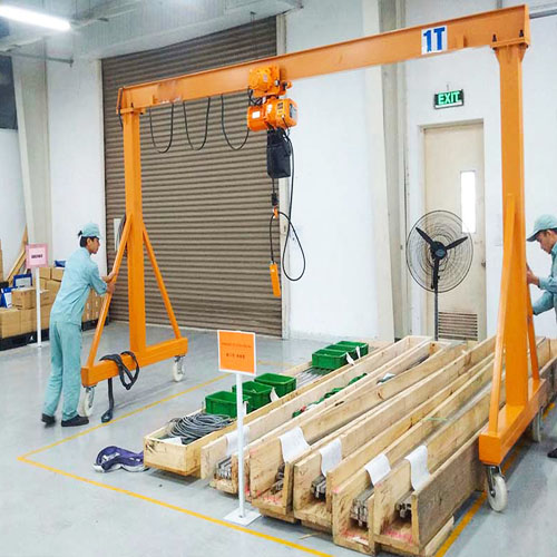 Cổng trục đẩy tay : Thiết bị n&acirc;ng hạ di động cần thiết cho c&aacute;c kho xưởng