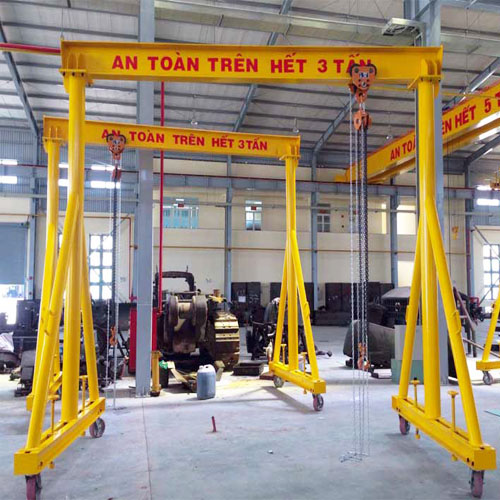 Cổng trục đẩy tay : Thiết bị n&acirc;ng hạ di động cần thiết cho c&aacute;c kho xưởng